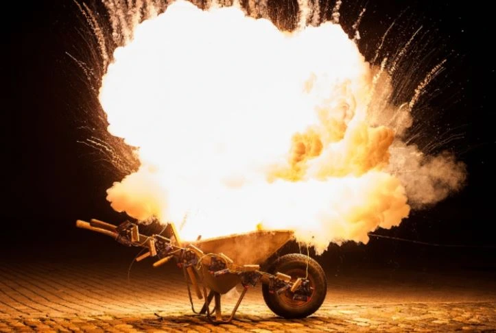 dust explosion hazard illustration combustible dust